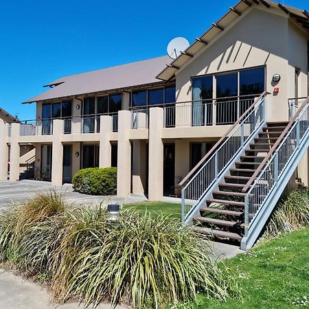 Methven Motel & Apartments Екстер'єр фото